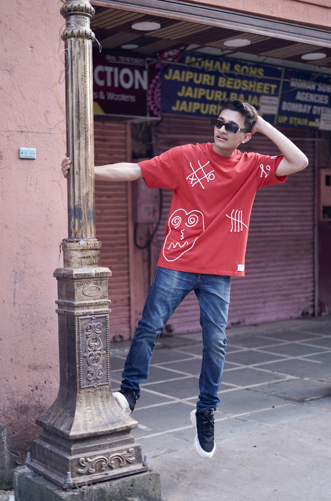 ROUGH PAPER RED T-SHIRT